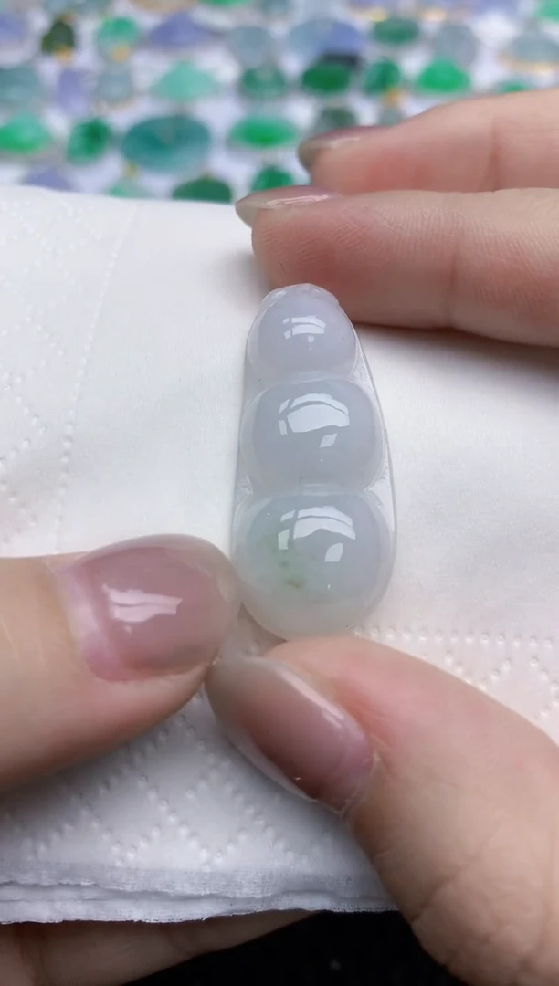 【闪购商品】翡翠颈饰未镶嵌天然翡翠A货