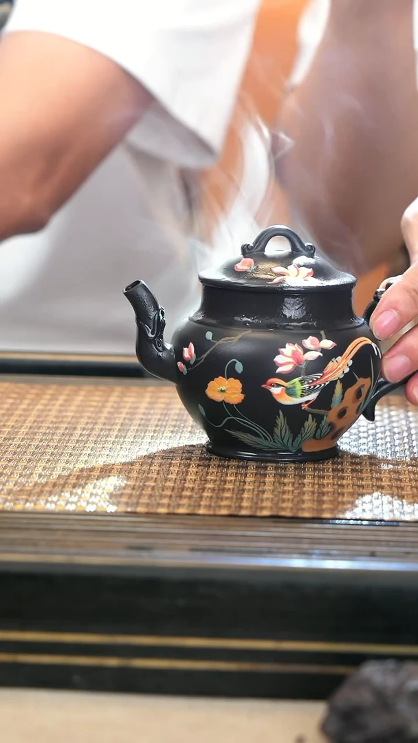 茶壶紫砂LJY61《龙韵宫灯》云雾天青