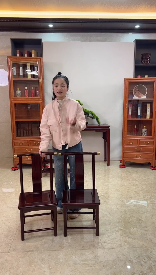 黑酸枝木类端景台月牙椅一对