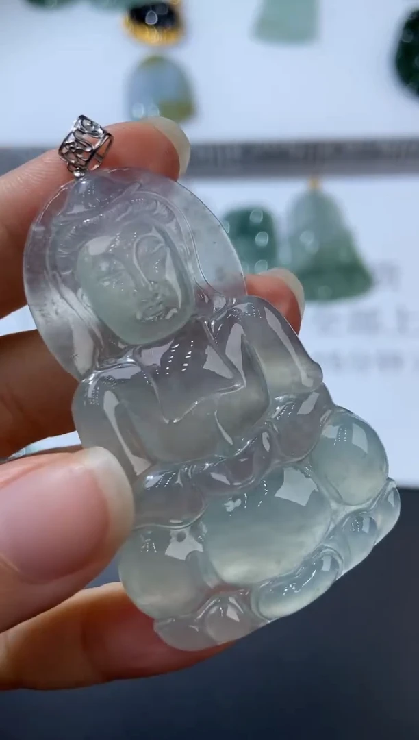 18K金镶嵌挂件翡翠379637  多人