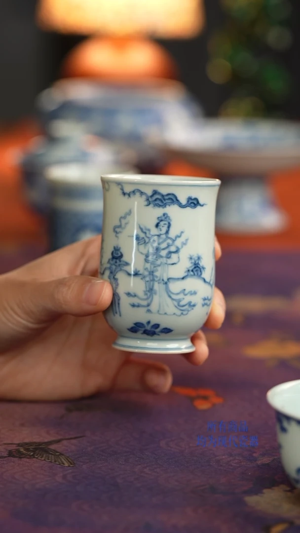 源明青忆貂蝉拜月手握杯