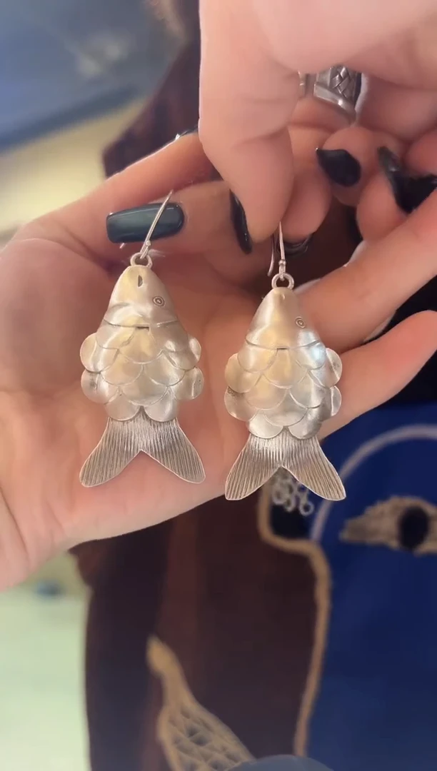 无925银?****?鱼耳饰