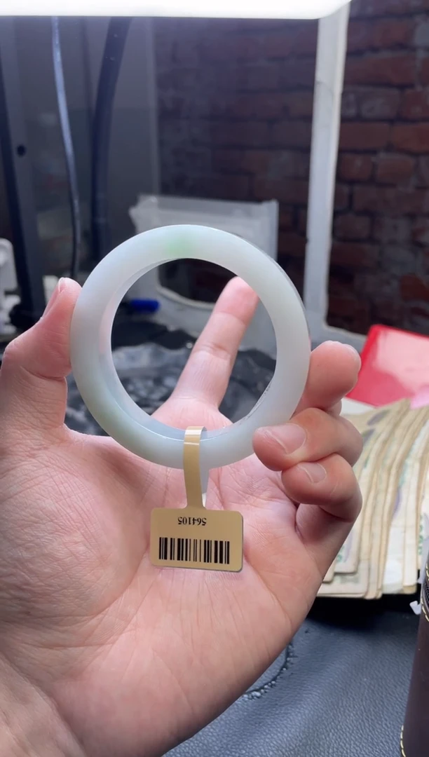 【闪购商品】定制翡翠手镯未镶嵌发一件/DDI02481