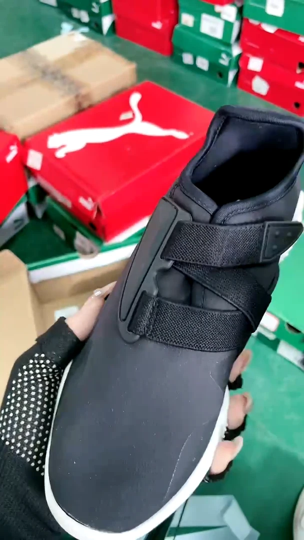 彪马时尚休闲运动鞋37M  Z22