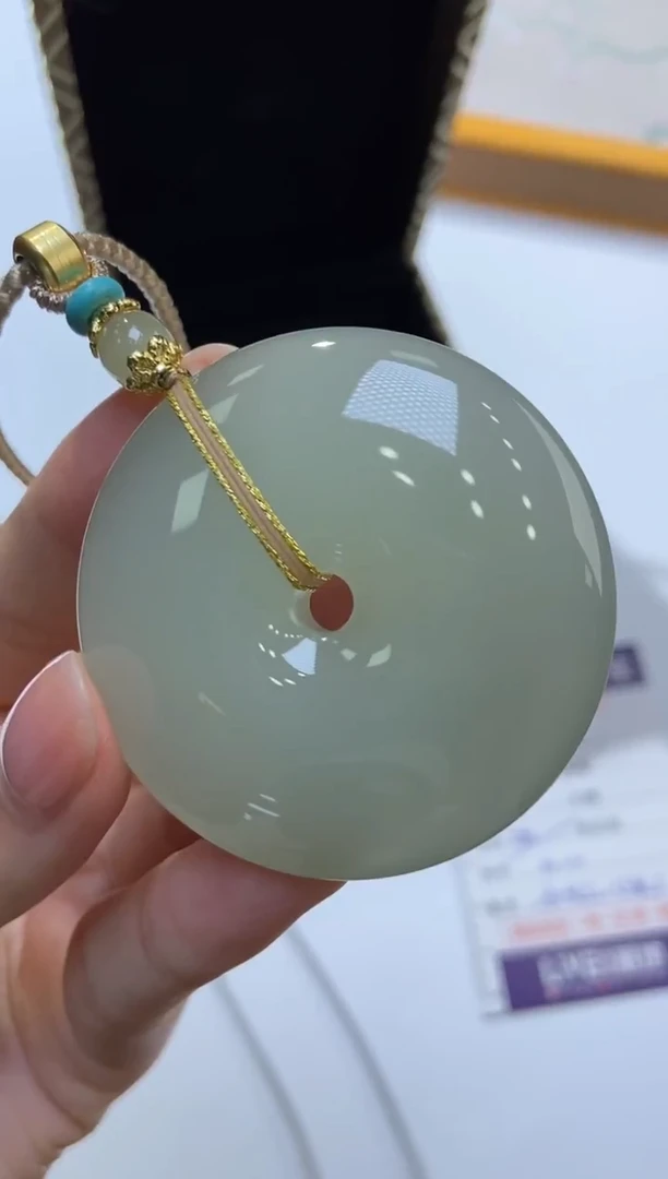 颈饰未镶嵌和田玉往****g376864/和田玉平安扣   多样性一件发