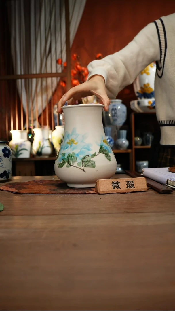 当代高温釉下彩手绘陶瓷餐具