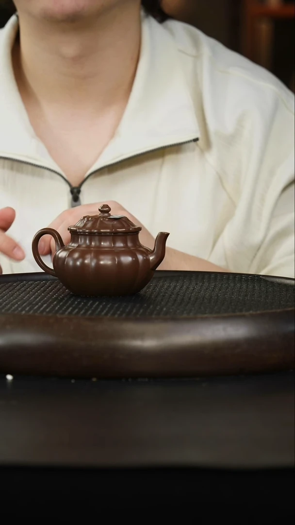 茶壶紫砂24 文革紫泥 筋纹