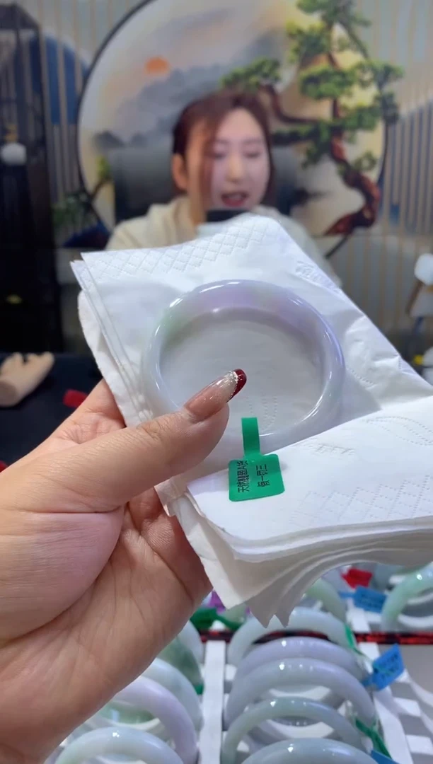 【闪购商品】翡翠手镯未镶嵌00009090