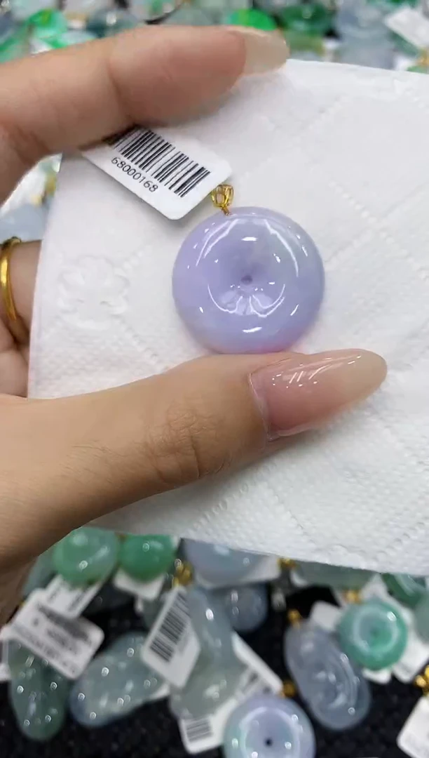 翡翠18K金镶嵌颈饰111111111111