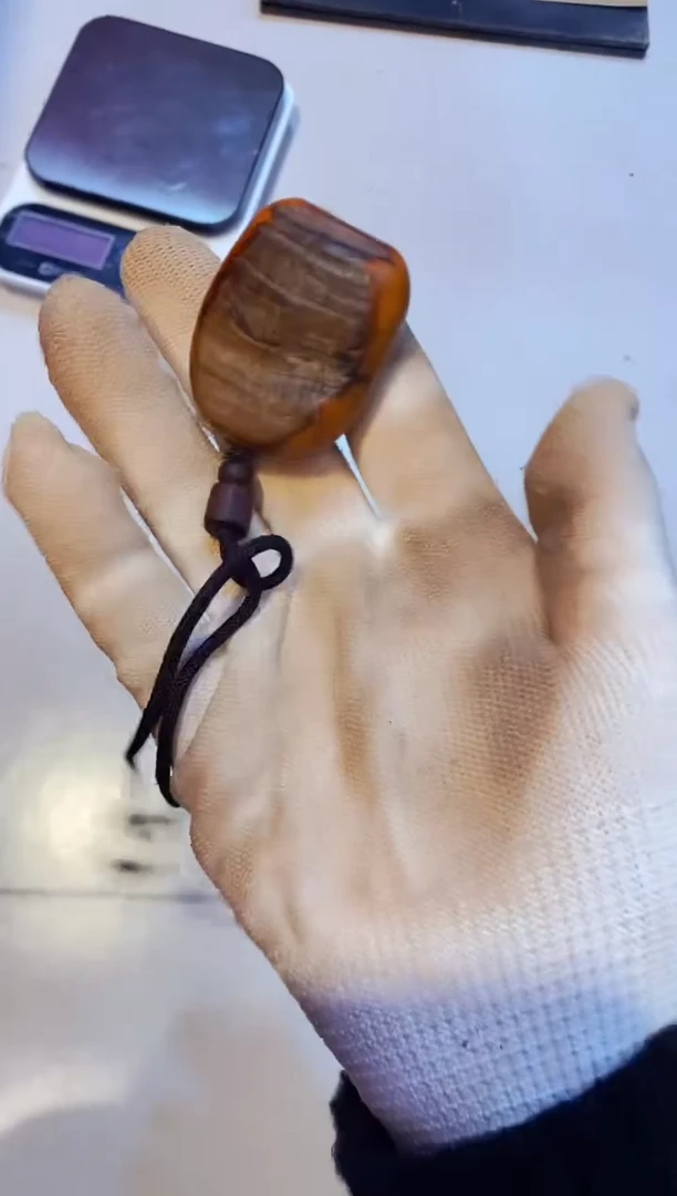 柏木（崖柏）50微瑕北太行崖柏陈化手把件手串