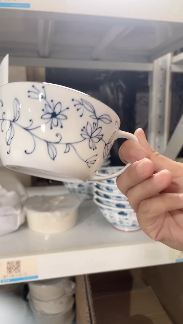 瓷片线唐草早餐杯 微瑕