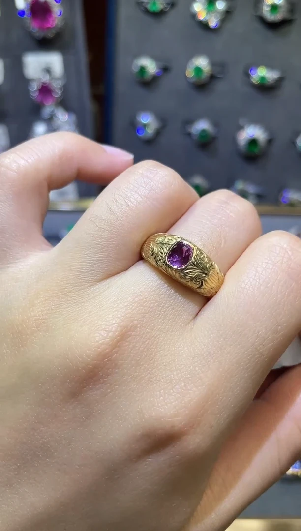 【闪购商品】彩色蓝宝石戒指18K金镶嵌1.05ct