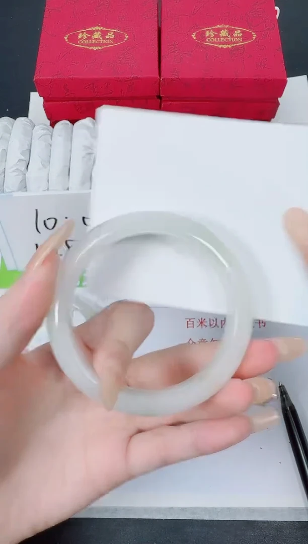 【闪购商品】石英质玉手镯未镶嵌K99-56.0