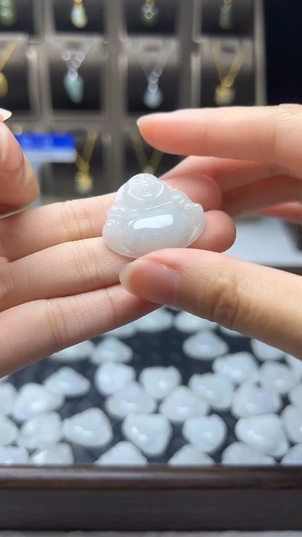 吊坠(不含链)未镶嵌翡翠吊坠(不含链) 未镶嵌 翡翠