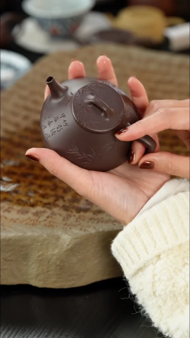茶壶紫砂紫泥心舟石瓢刻绘150cc