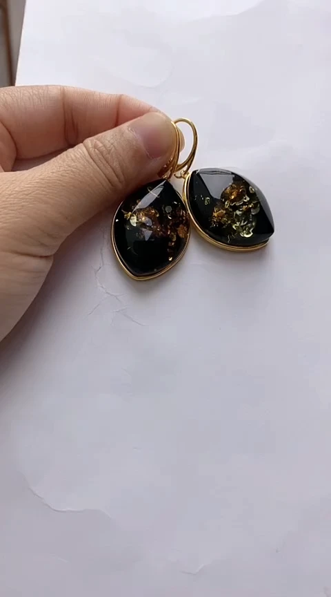 【闪购商品】琥珀裸石银S925镶嵌琥珀耳坠