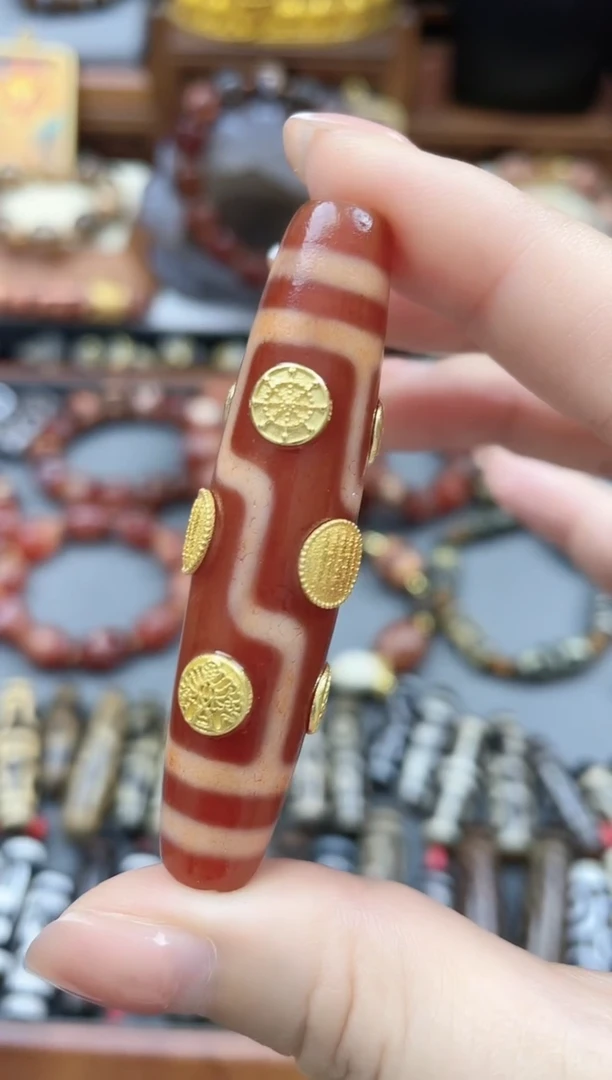 玛瑙/玉髓（覆膜）裸珠九眼红肉大尺寸桶珠