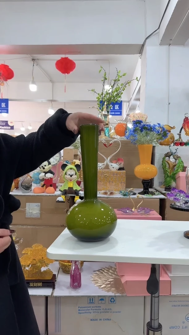 【闪购商品】无铅玻璃美全花器-v-早61