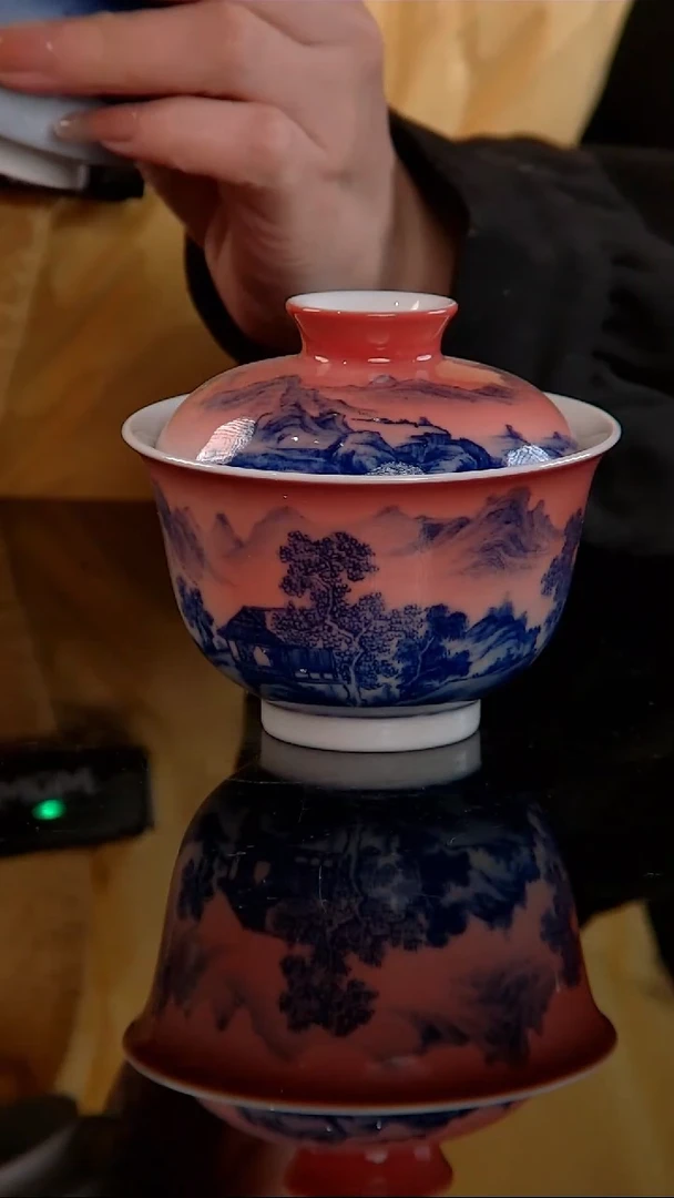 昌宏瓷坊青花朝阳山水悬停盖碗