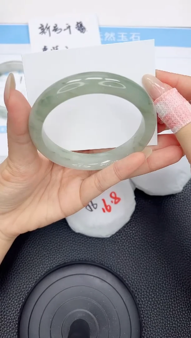 石英质玉手镯未镶嵌2-62.4