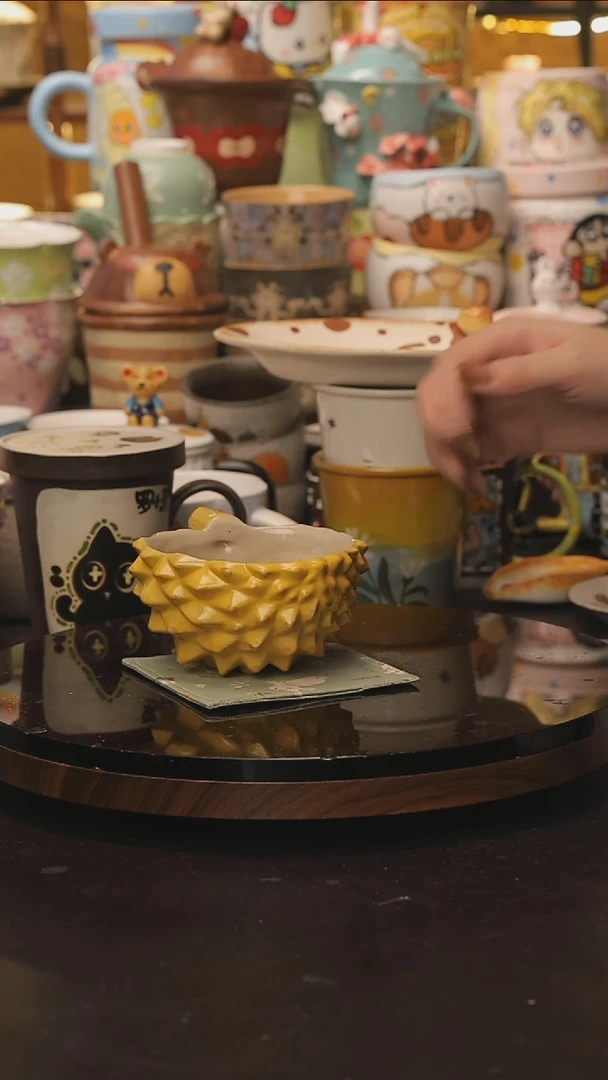 景德镇釉下彩绘设计师款式陶瓷