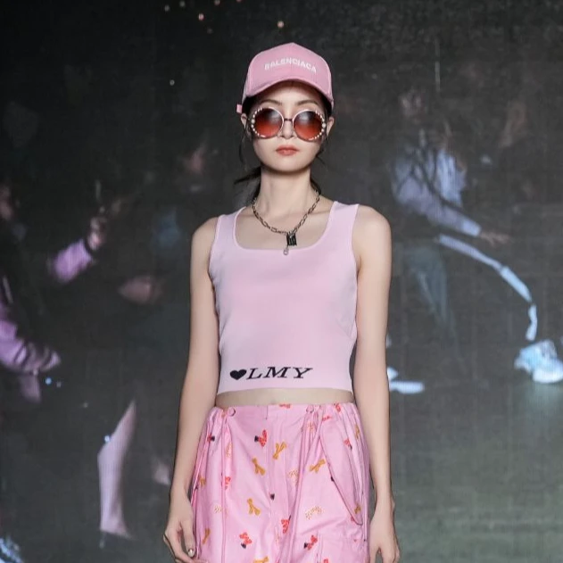 常规修身型运动风辣妹风背心夏季吊带时尚运动无袖显瘦女士宽松