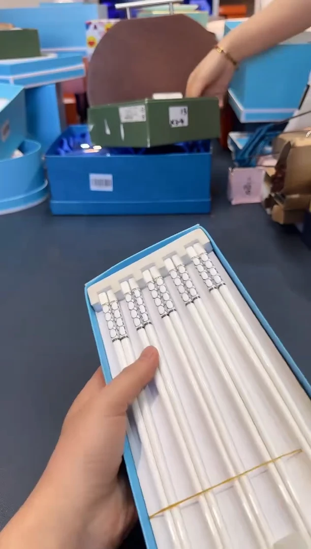 【闪购商品】碗B324-H1749全场正品，京东包邮