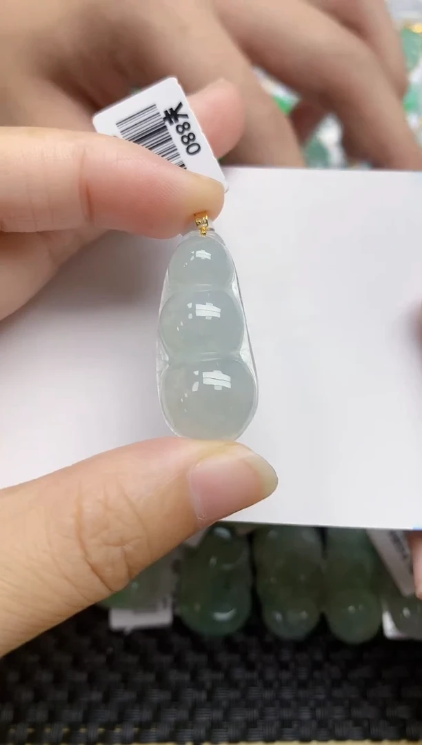 翡翠18K金镶嵌颈饰天然A货翡翠