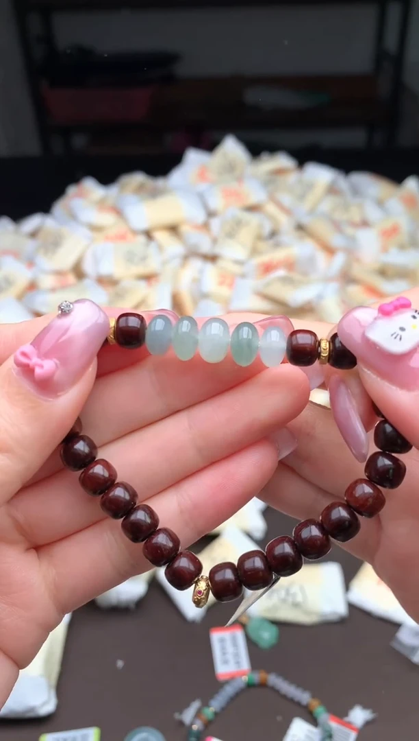 【闪购商品】翡翠手串未镶嵌—