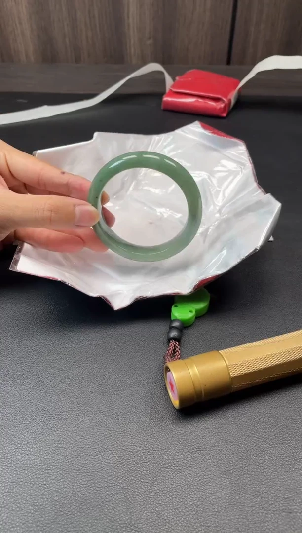 未镶嵌手镯翡翠998