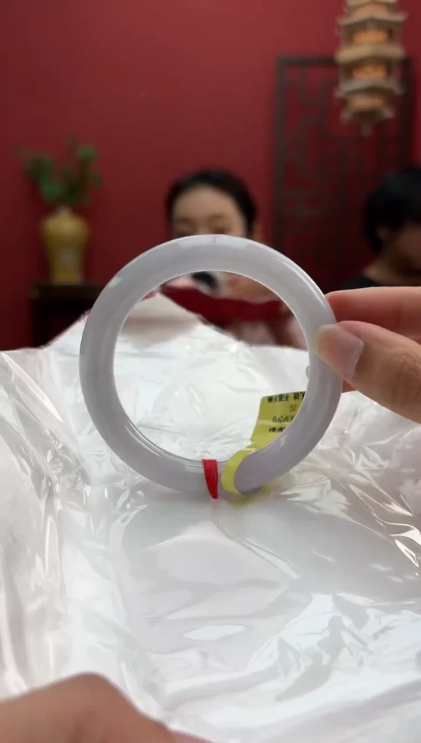 未镶嵌手镯（圆镯）翡翠翡翠手镯13