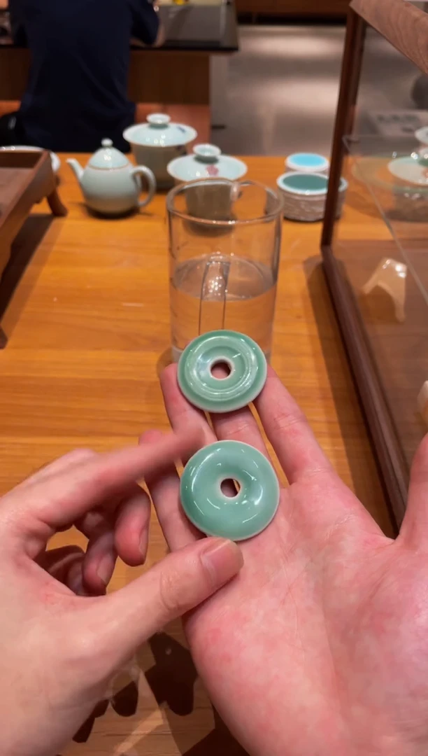 鹏*物衍山坊青瓷福利平安扣