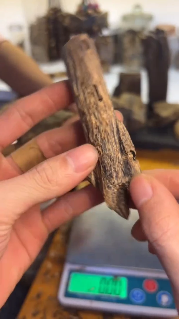 沉香沉香碎屑陆河品种14克