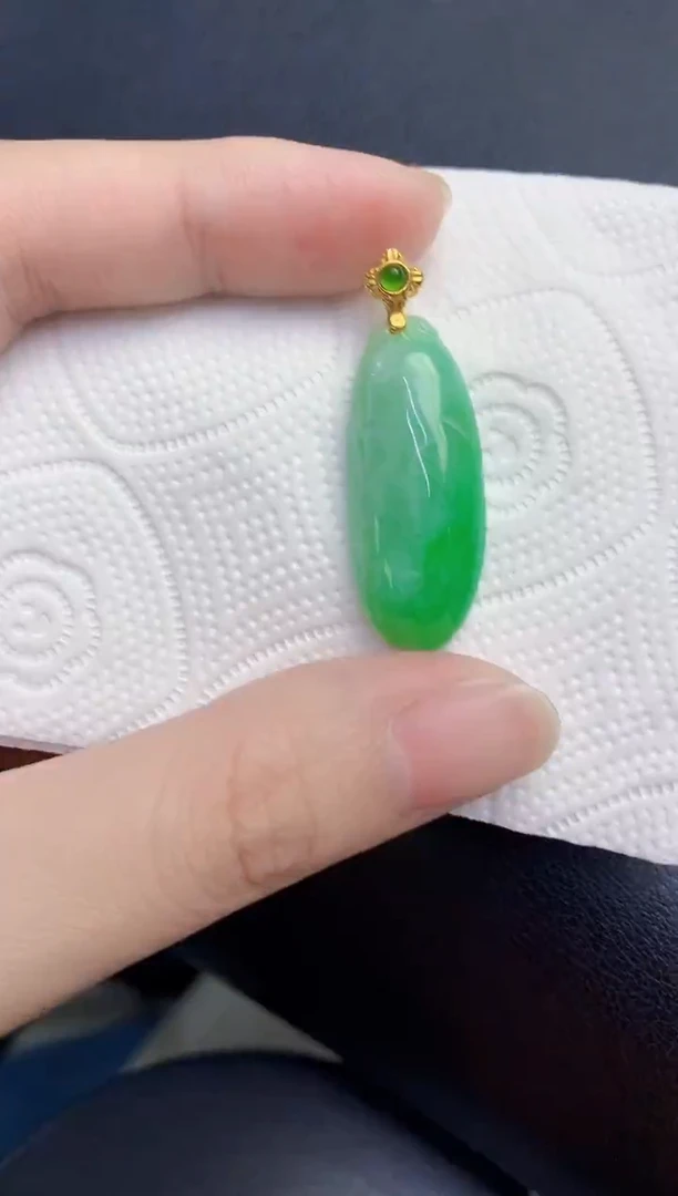 颈饰未镶嵌翡翠天然翡翠缅甸A货