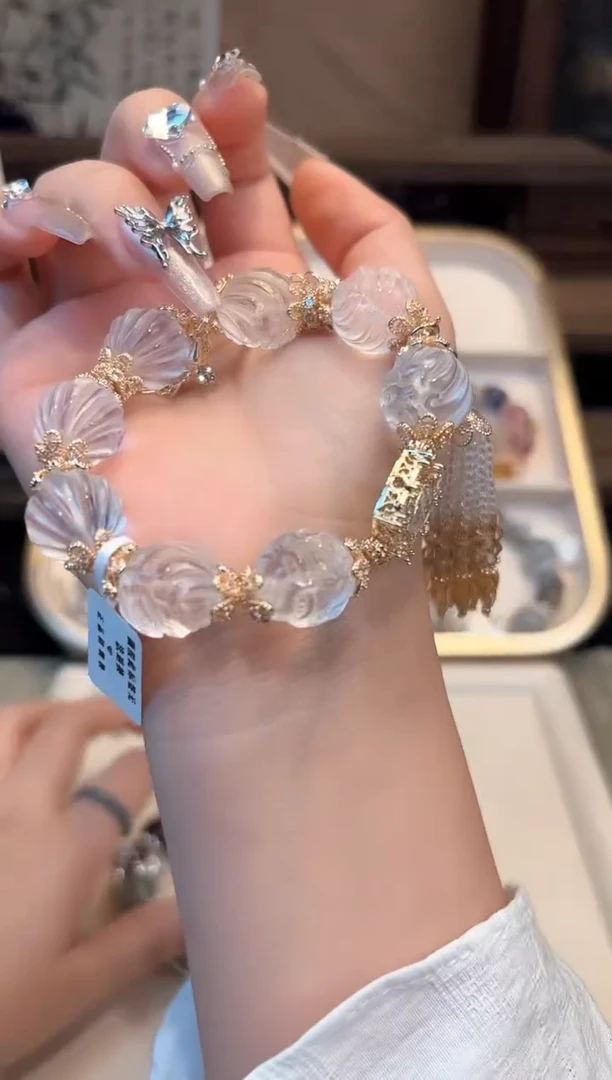 【闪购商品】水晶手链合金白水狐球