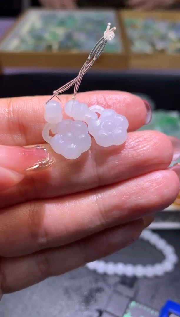 【闪购商品】定制翡翠未镶嵌毛货