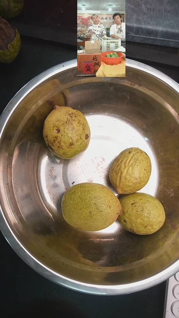 文玩核桃把件青皮招财鼠4个（售出不退不换）