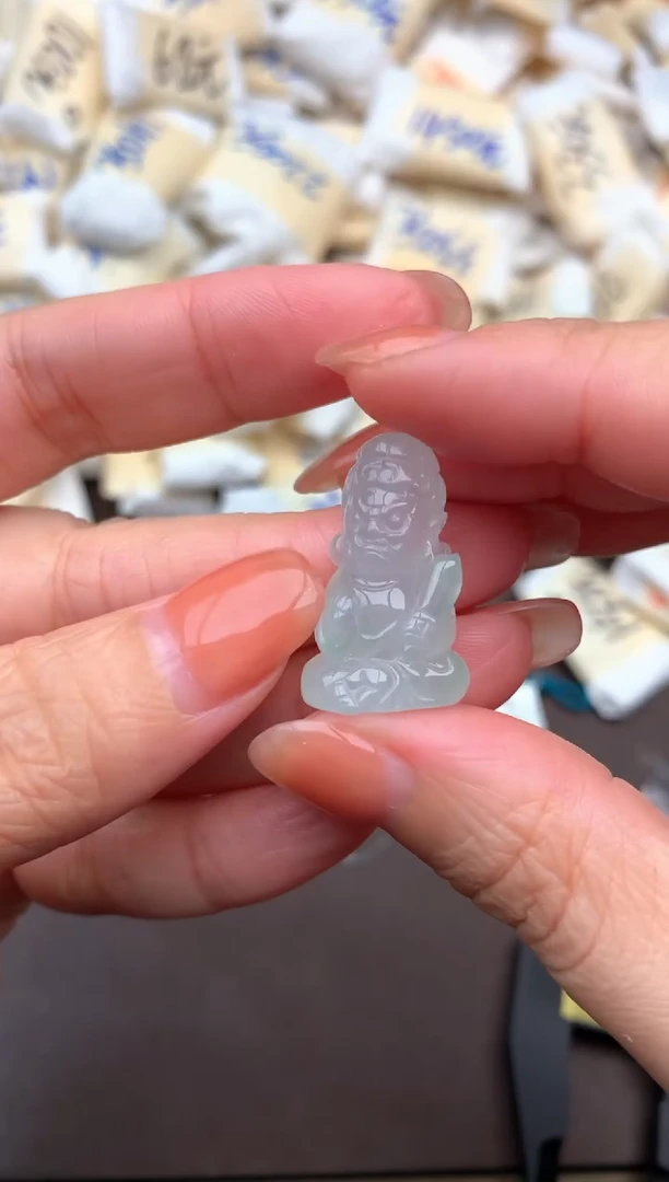 未镶嵌挂件翡翠不动明王，生肖鸡守护神