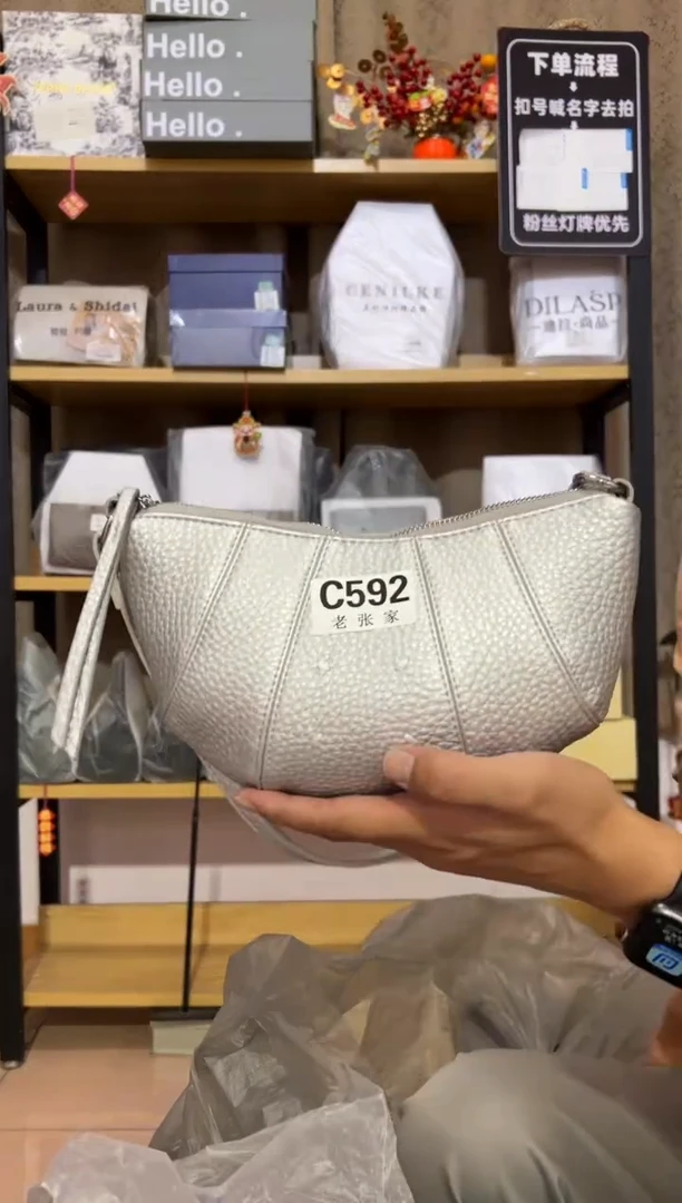 小牛剖层皮革老张家女包592