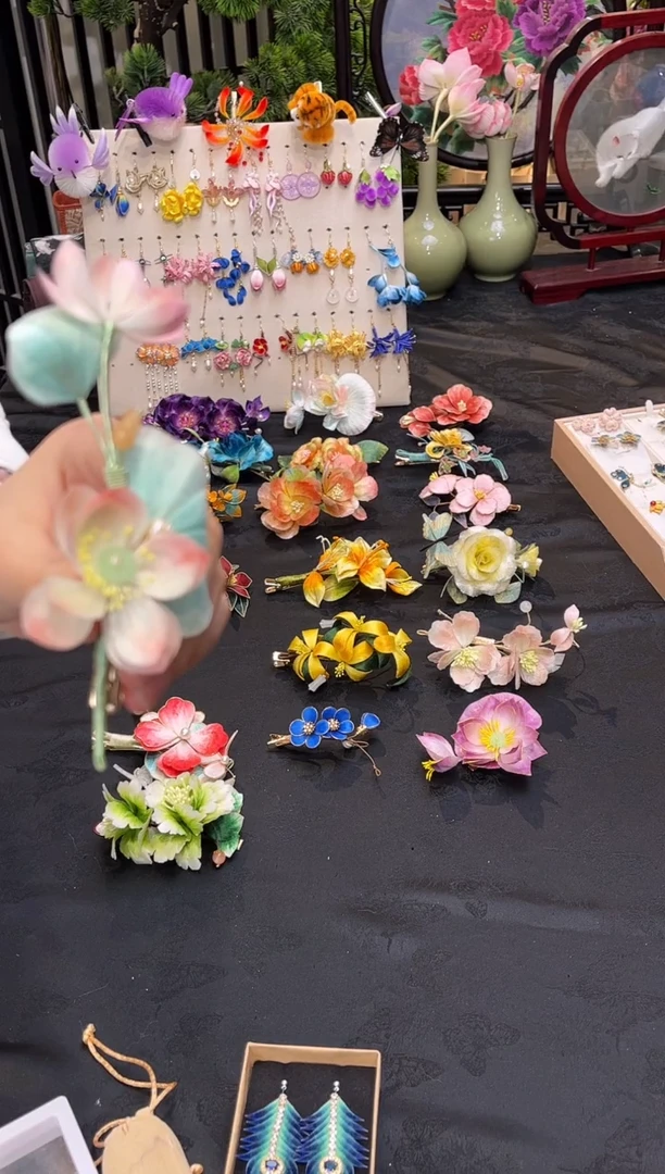 织绣C****.非遗绒花苏绣饰品