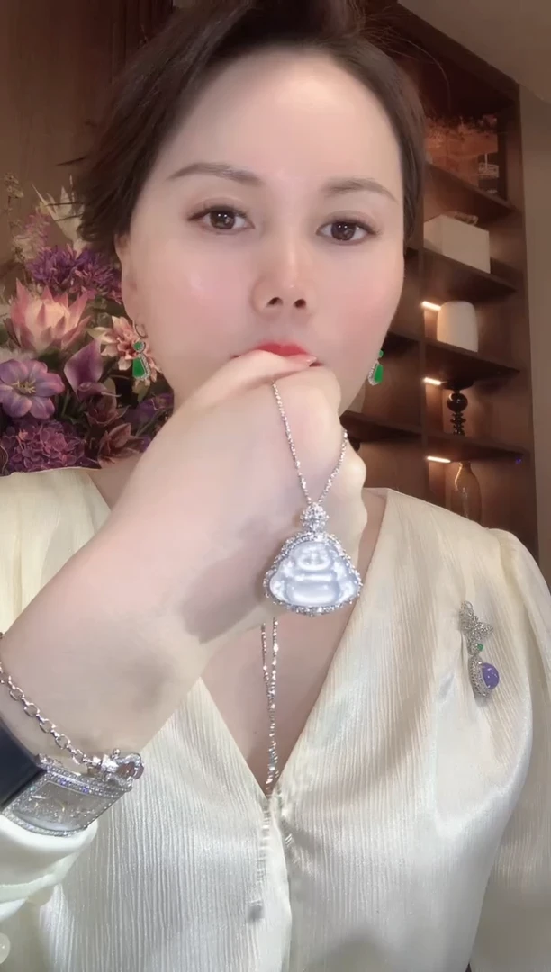 吊坠(不含链)18K金镶嵌翡翠D86