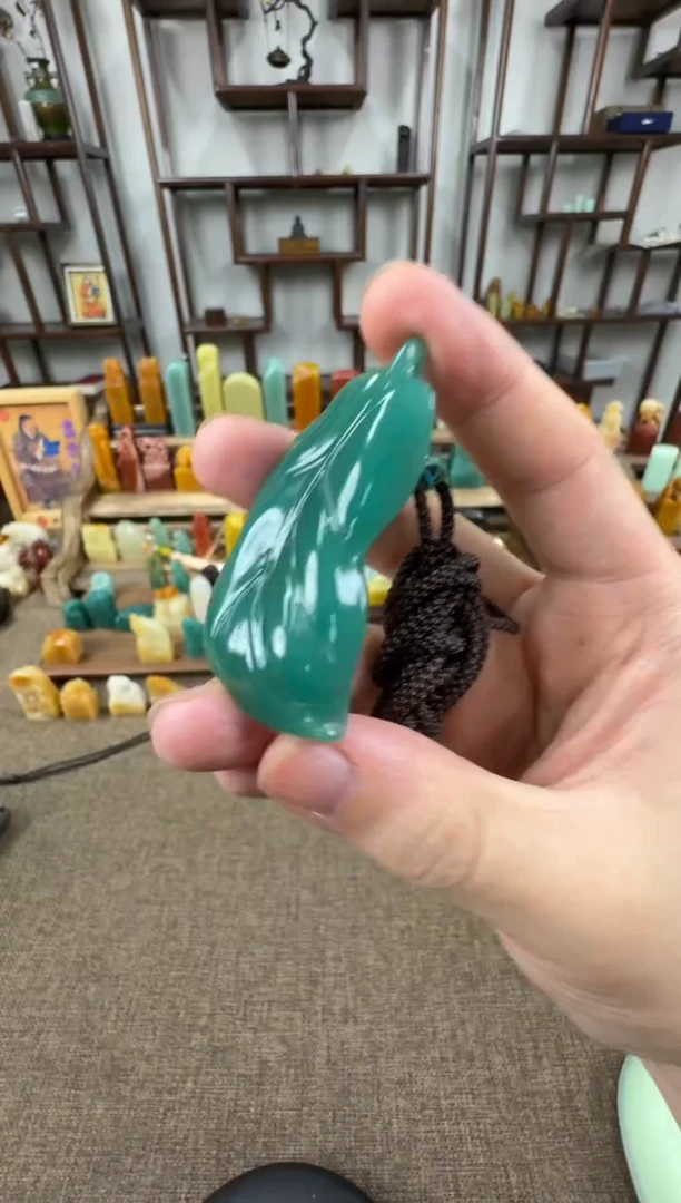 雅安绿印石编号编号A989