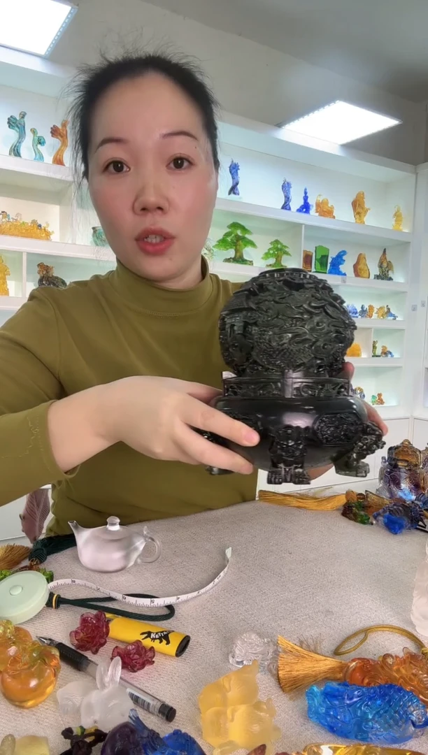 手工艺品琉璃香炉