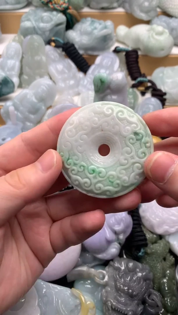 吊坠(不含链)未镶嵌翡翠1