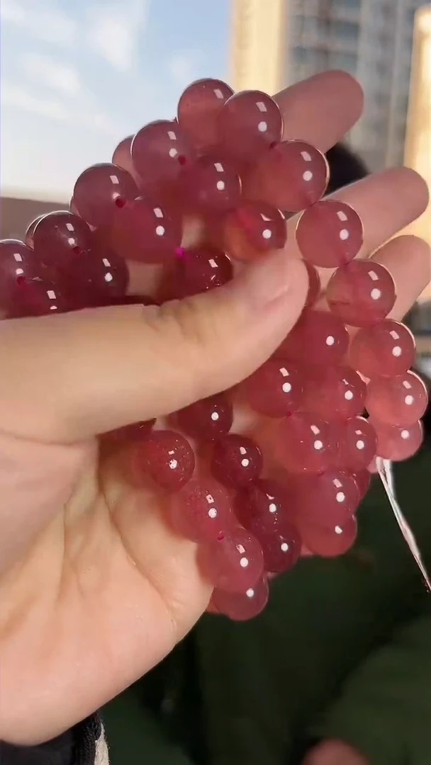 【闪购商品】石英质玉手链未镶嵌天然草莓晶手串多样性发一12mm