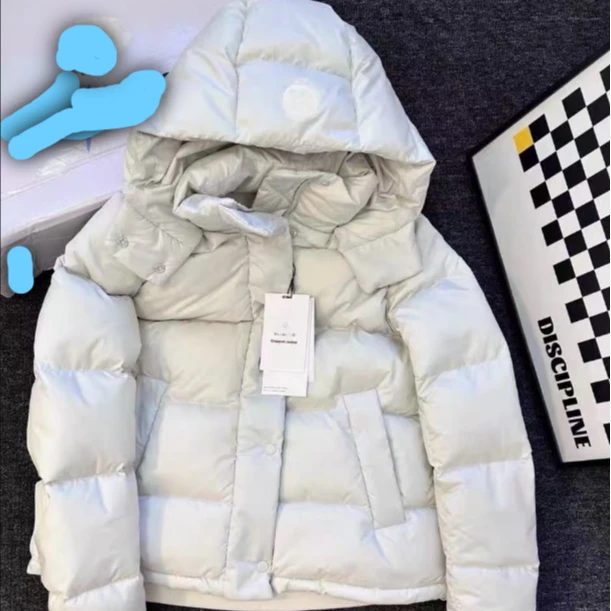 五格泡芙连帽羽绒服