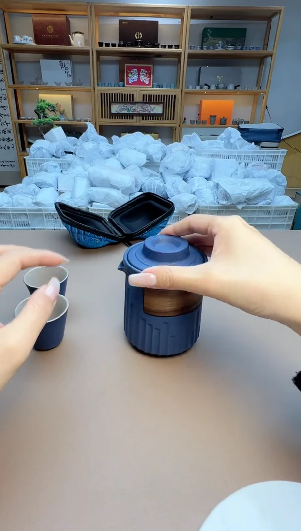 【闪购商品】摆件瓷制品S1111111111111