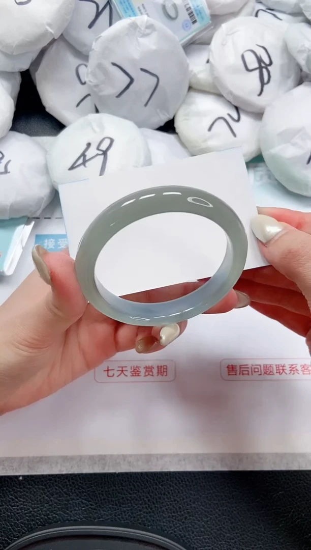 【闪购商品】石英质玉手镯未镶嵌 11L184-56