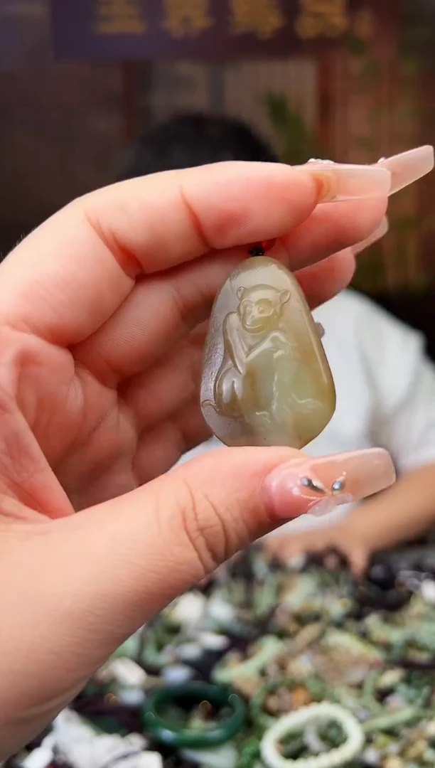 【闪购商品】和田玉颈饰未镶嵌多样性发一