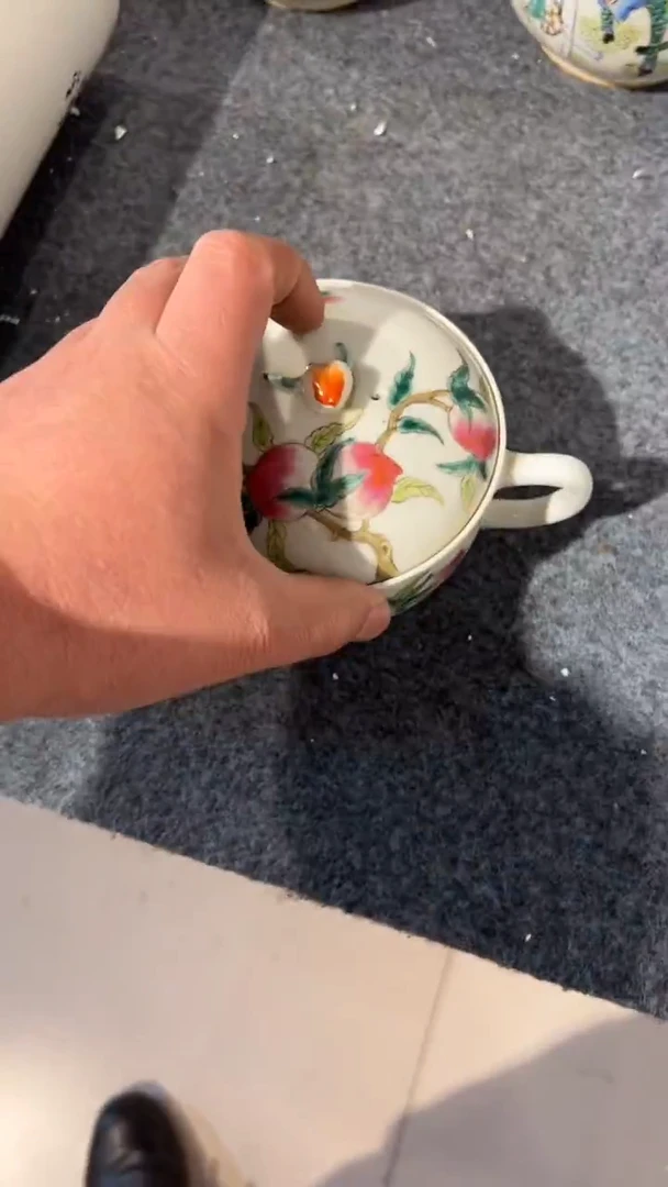 摆件瓷摆件瓷摆件桃子大盖壶